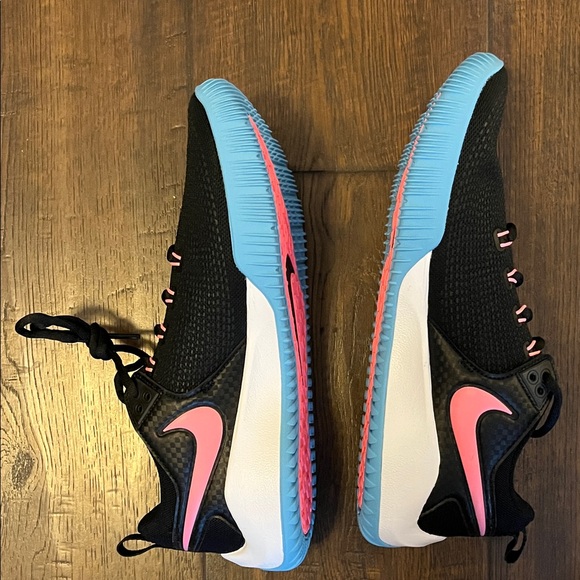 Nike Women's Black and Pink Athletic Shoes - Picture 2 of 4